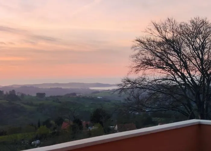 Mirador De Canales (Cantabria)