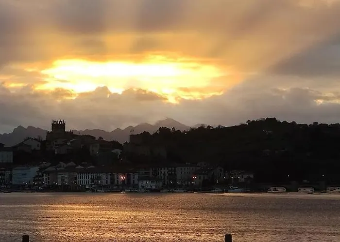 Mirador De * Canales (Cantabria)